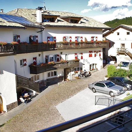 Hotel Zum Rossl Anterivo Εξωτερικό φωτογραφία